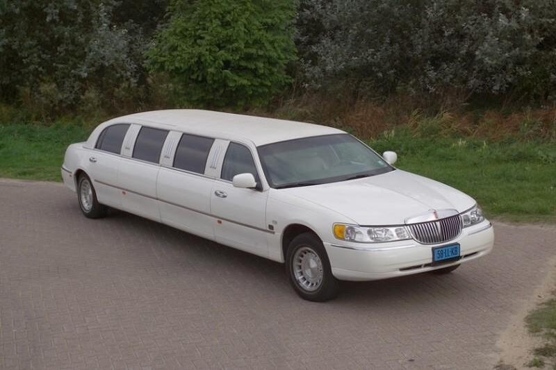 Lincoln limousine